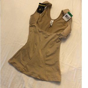 NEW MAIDENFORM  Waist/sides SHAPER  Size Large  NEW with TAGS  Nude beige